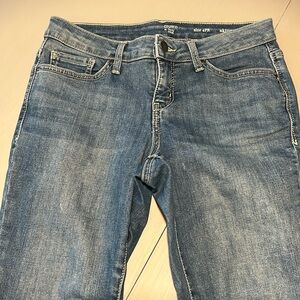 Crown & Ivy Petite Women’s Jeans Skinny Size 4PR